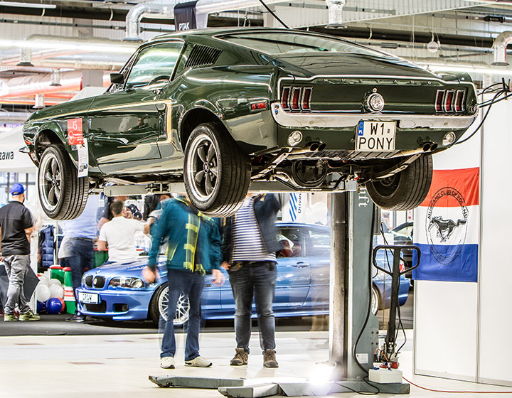 Inspection Ford Mustang